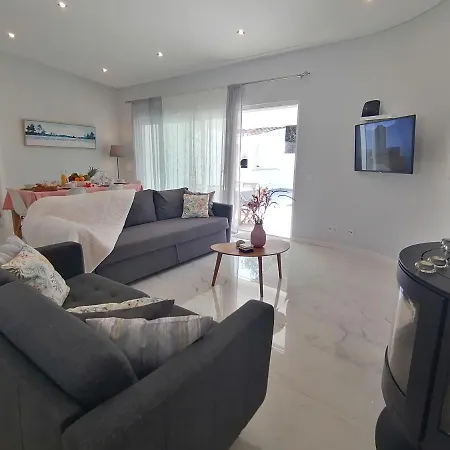 Modern Near The Sea And Town Centre Villa *