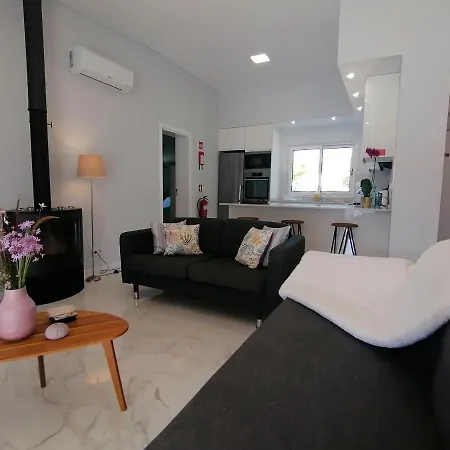 Villa Modern Near The Sea And Town Centre